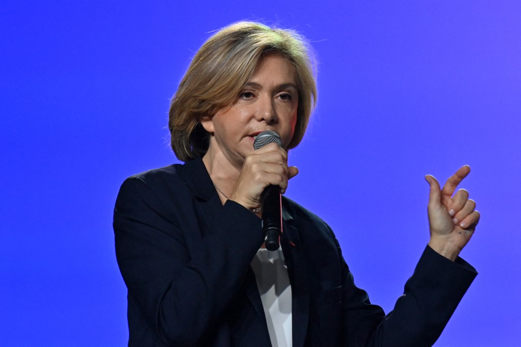 Présidentielle: Pécresse étrille la «contrefaçon» du projet Macron