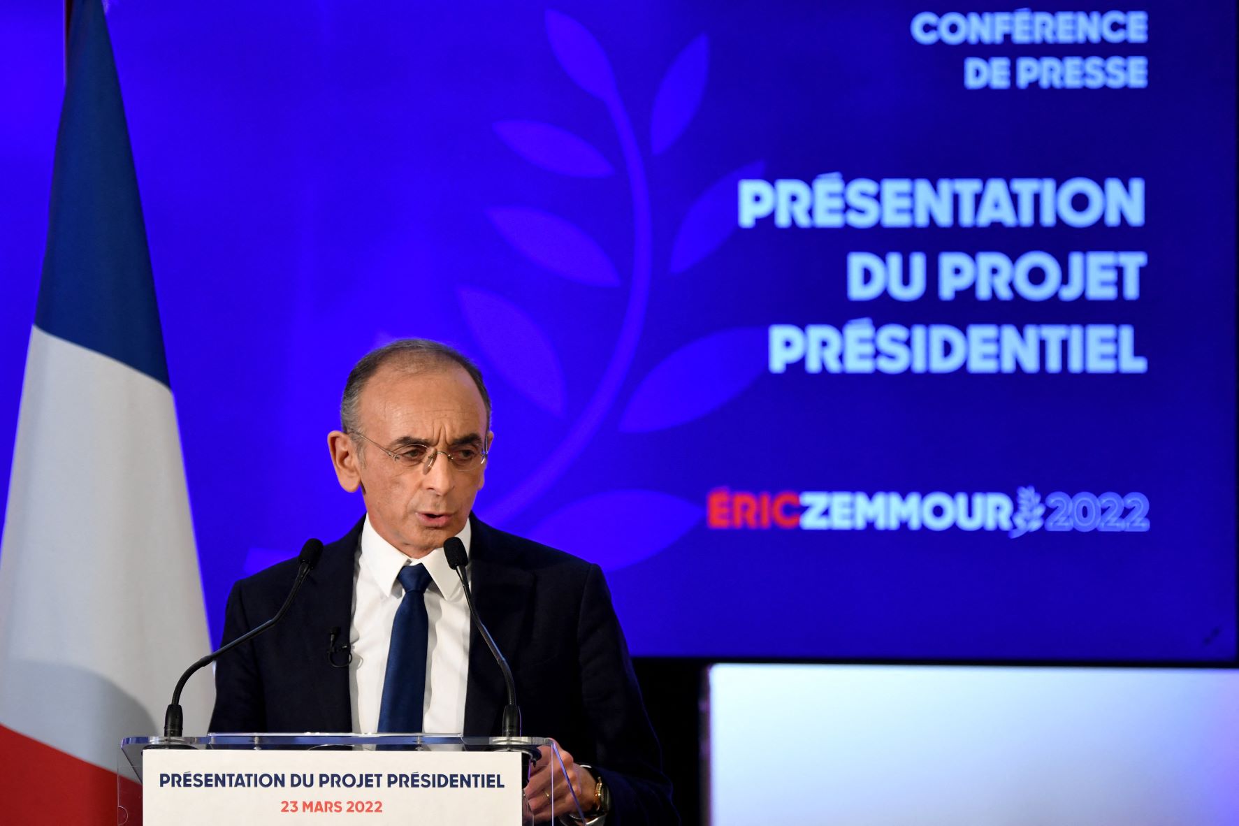 Présidentielle: Zemmour présente son programme au chiffrage controversé