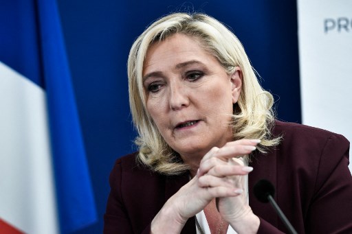 Marine Le Pen vante aux Antilles la «proximité» contre le «gigantisme»