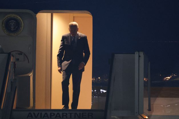 Biden en Europe pour cimenter l'unité occidentale face à la Russie