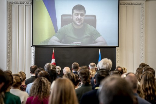 Ukraine: les attaques russes contre Marioupol sont un «crime contre l'humanité»