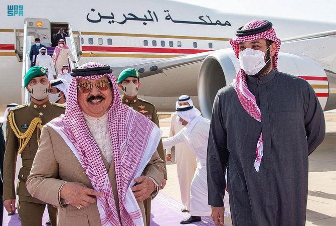 L’Arabie saoudite et Bahreïn devraient renforcer leurs liens après la visite du roi Hamad