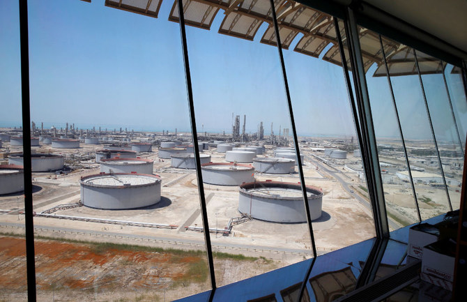 L'Égypte condamne une attaque qui a visé la raffinerie de pétrole de Riyad