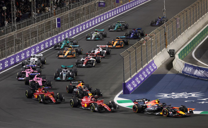 Max Verstappen remporte le Grand Prix d’Arabie saoudite après une bataille acharnée contre Charles Leclerc