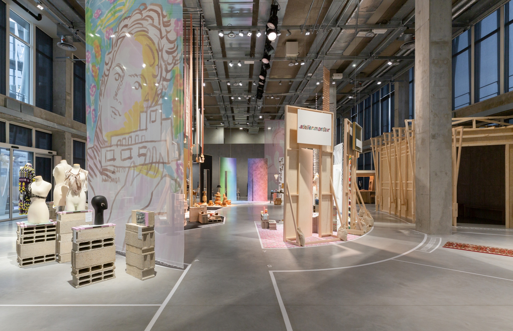 La Manufacture de la Mode Chanel dévoile une première exposition gratuite
