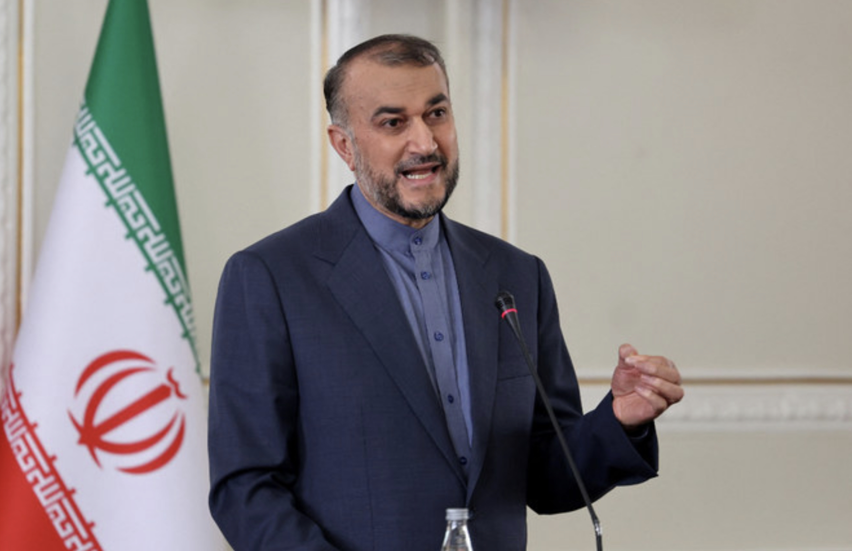 Nucléaire: Le ministre iranien des AE «prêt à se rendre à Vienne» pour signer le nouvel accord
