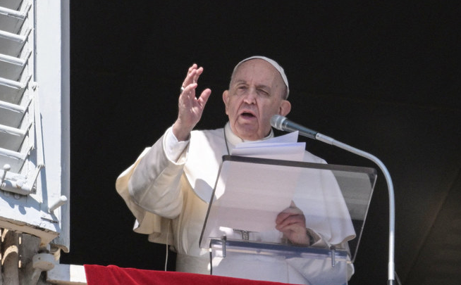 35 morts en Ukraine: Le pape François demande que cesse le «massacre»