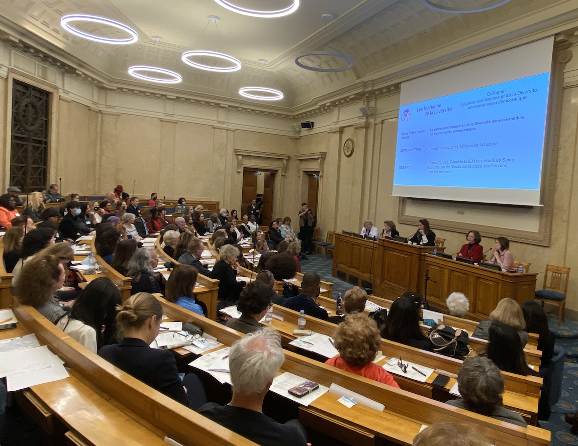 Un colloque à l’Assemblée nationale plaide pour l'égalité Femmes-Hommes