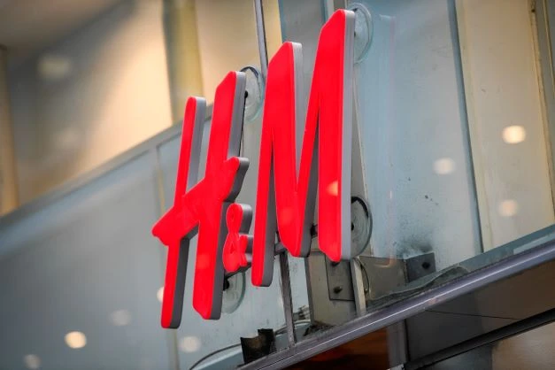 H&M suspend toutes ses ventes en Russie