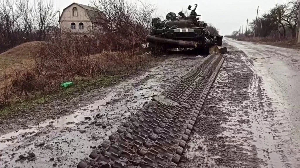 Ukraine: le port stratégique de Marioupol «sous blocus» par les forces russes