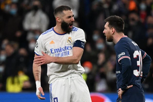 Real Madrid-PSG: standing ovation de la planète foot pour Benzema