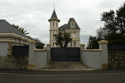 Biarritz: deux hommes en garde à vue après une incursion dans la villa d'un proche de Poutine