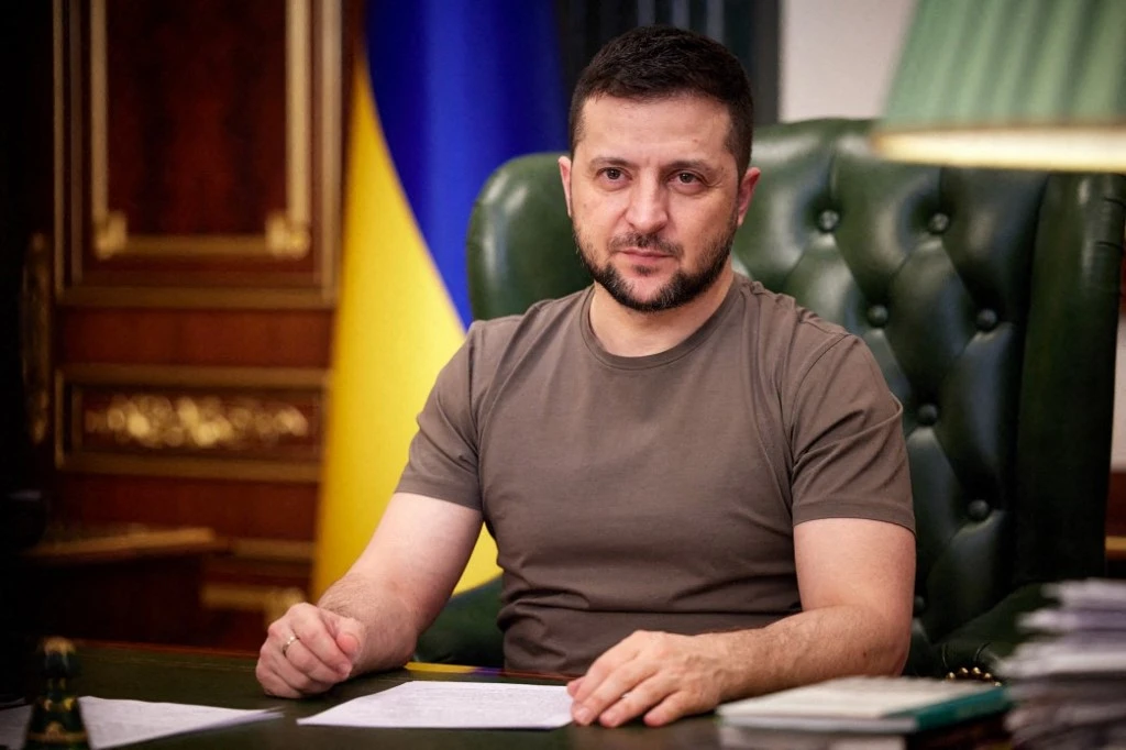 Le président ukrainien appelle l'UE à cesser tout «commerce» avec la Russie