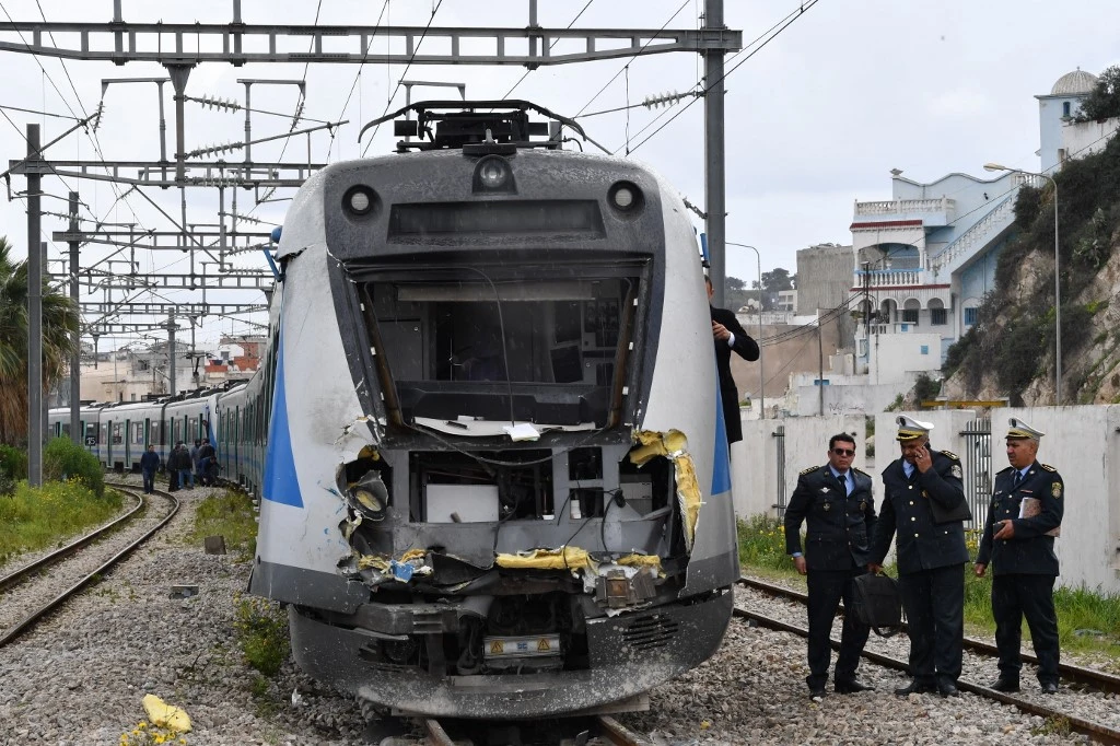Tunisie: près de 100 blessés dans une collision entre deux trains