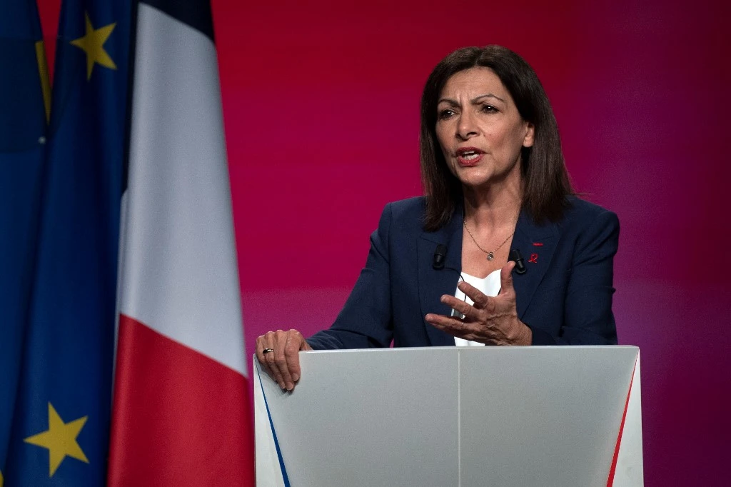 Présidentielle: entre Jaurès et Nougaro, Hidalgo veut «rendre justice» aux Français