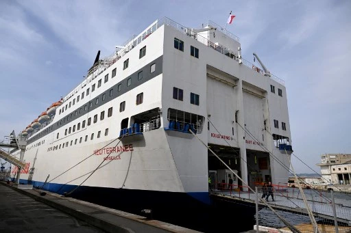 A Marseille, un ferry transformé en hôtel flottant pour réfugiés ukrainiens