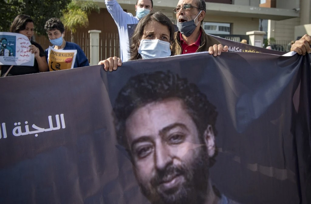 Maroc: dix ans de prison requis contre le journaliste Omar Radi