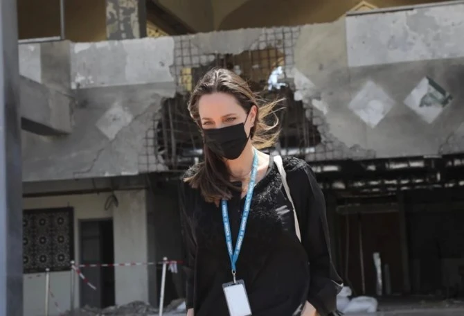 L'envoyée spéciale du HCR Angelina Jolie arrive au Yémen pour rencontrer des familles déplacées et des réfugiés