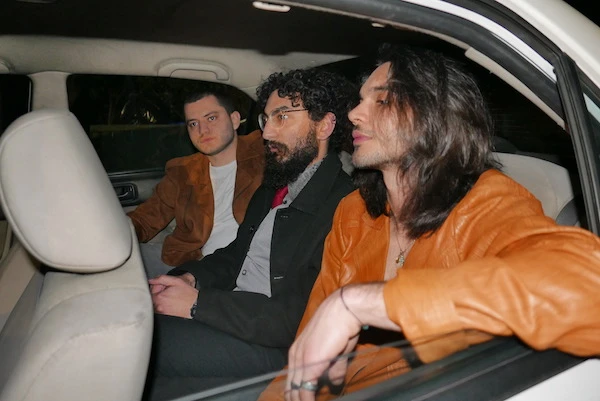 Le groupe Taxi 404: de gauche à droite, Aminn, Hanna, Andy (Photo crédit Tia Murr @tiaamorr_ )