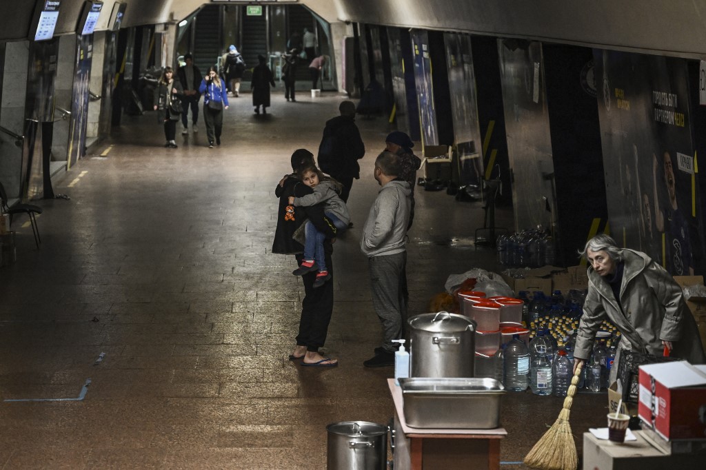 Faute d'accord avec les Russes, aucun couloir humanitaire dimanche, selon Kiev