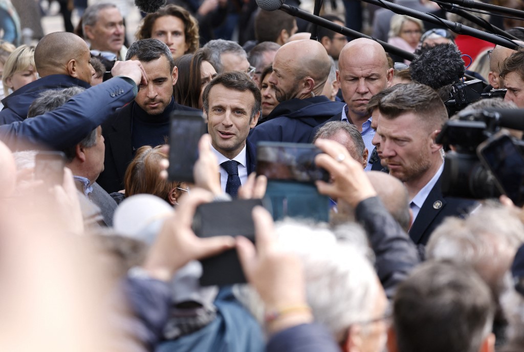 Présidentielle française: Macron espère accélérer sa campagne avec son premier meeting