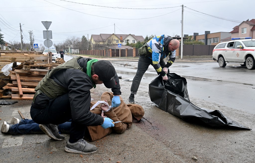 Ukraine: l'Europe discute de nouvelles sanctions, l'ONU «horrifiée» par Boutcha