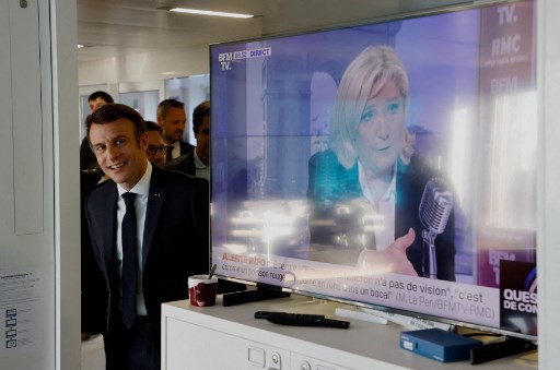 Présidentielle: à J-7, Macron-Le Pen ou le «choix de civilisation»