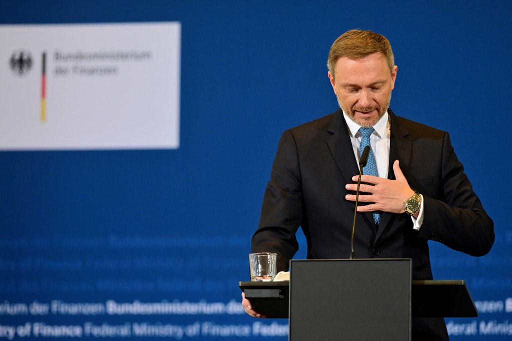 Le ministre allemand des Finances, Christian Lindner, lors d'une conférence de presse conjointe avec le ministre allemand de l'Économie et de la Protection du climat sur les mesures de soutien aux entreprises dans le cadre de la crise ukrainienne, à Berlin, le 8 avril 2022. (AFP).