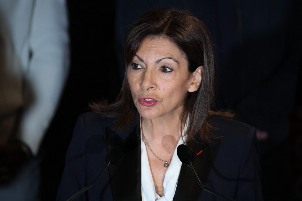 Présidentielle: Hidalgo essuie le pire échec de l'histoire du PS
