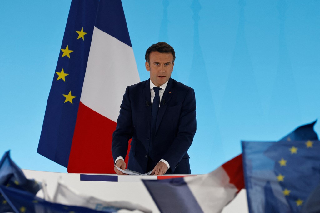 Macron installe le duel avec Le Pen sur le «pouvoir d'achat » et « l'Europe »