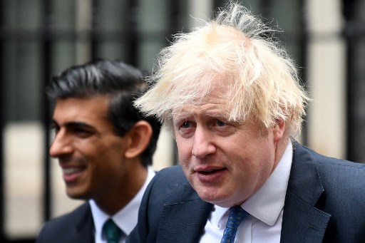 «Partygate»: sanctionné, Boris Johnson déterminé à rester au pouvoir