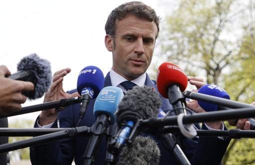 Hôpital, retraites, pauvreté, jeunes : Macron interpellé sur le social