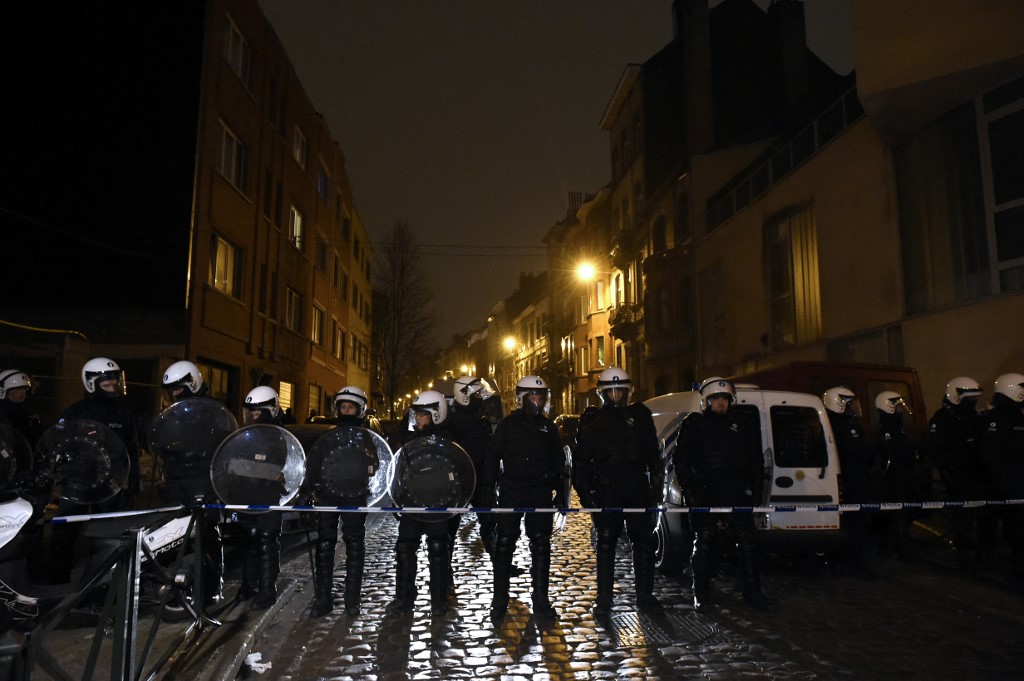 Attentats de novembre 2015: procès en Belgique de la nébuleuse des complices présumés