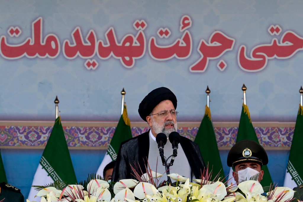 Téhéran met en garde Israël contre la « moindre action » visant l'Iran