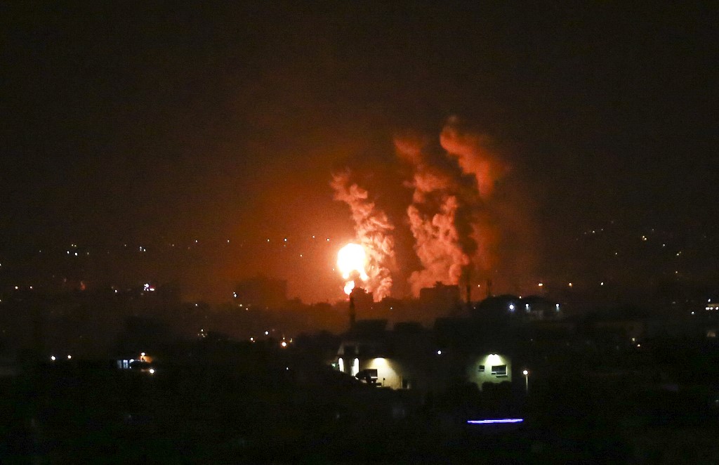 Nouveaux tirs de roquettes de Gaza vers Israël, dizaines de blessés à Jérusalem