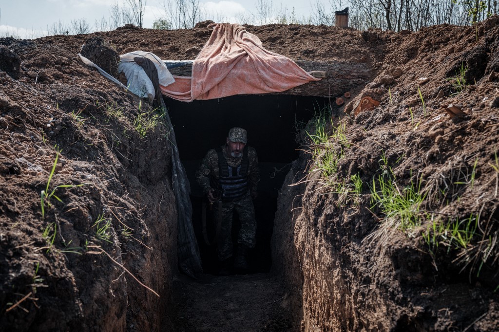 «Situation compliquée» : sur le front est, le moral des troupes ukrainiennes se dégrade