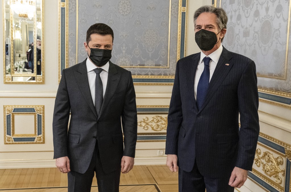 Réunion entre Zelensky, Blinken et le ministre de la Défense américain à Kiev