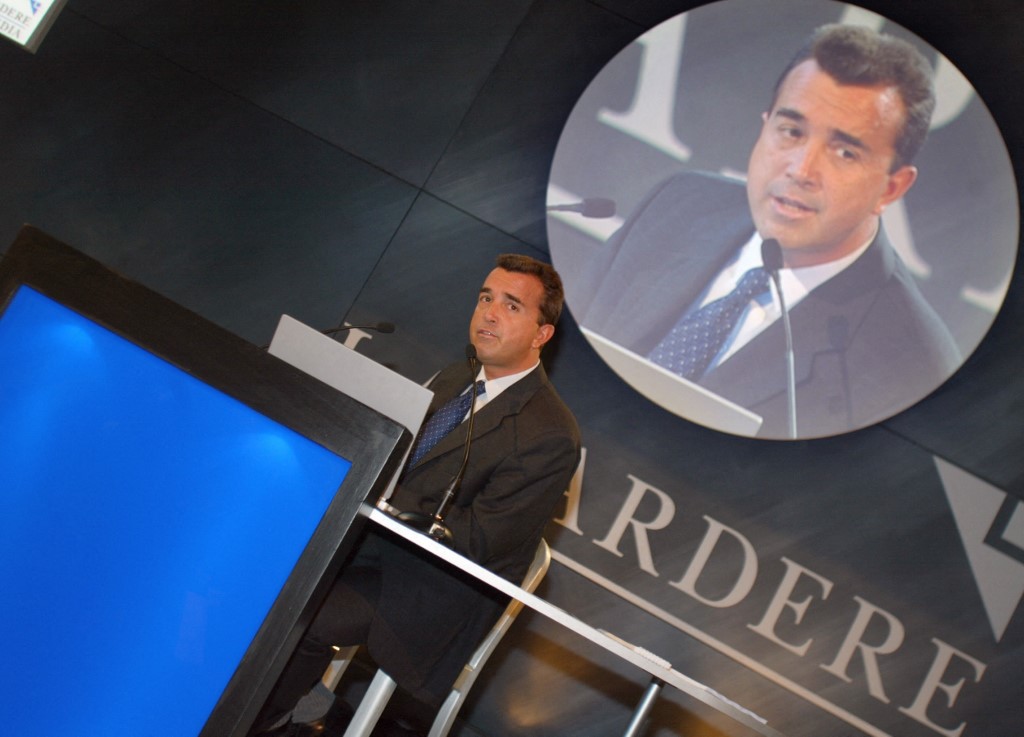 Pourquoi la fusion Lagardère-Vivendi inquiète le monde de l'édition