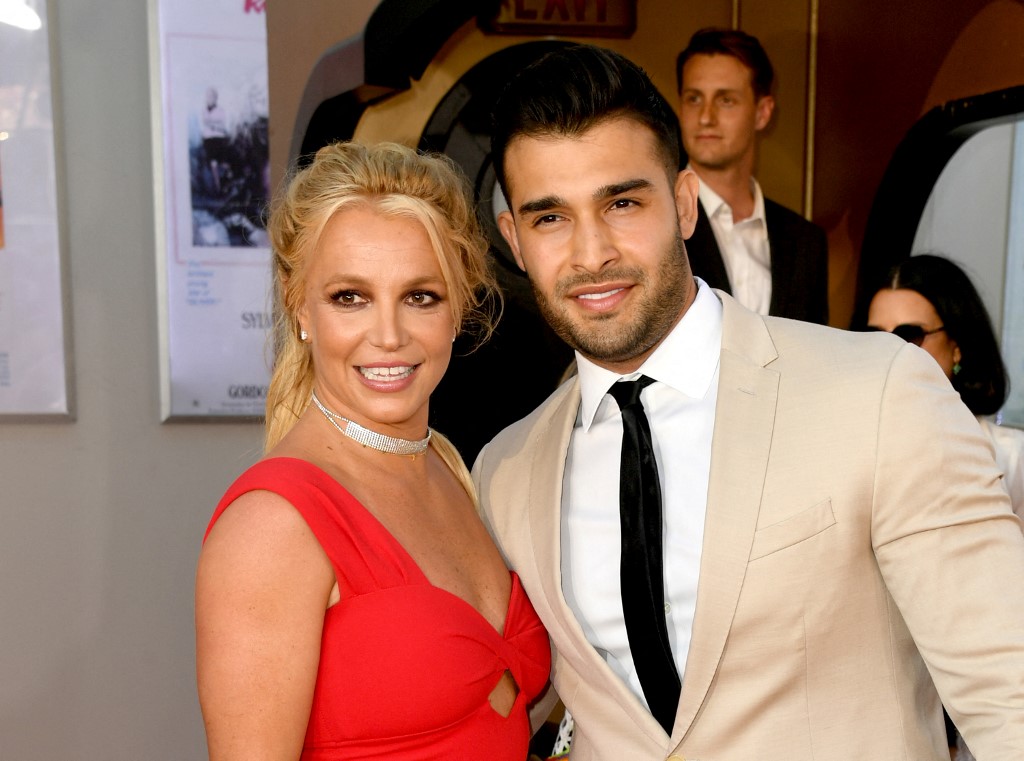 Libérée de sa tutelle, Britney Spears annonce être enceinte