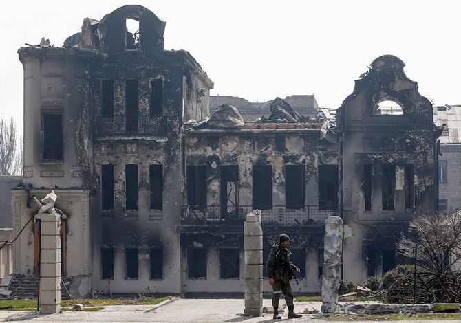 Ukraine: l'étau se resserre sur Marioupol, le Donbass dans le viseur russe