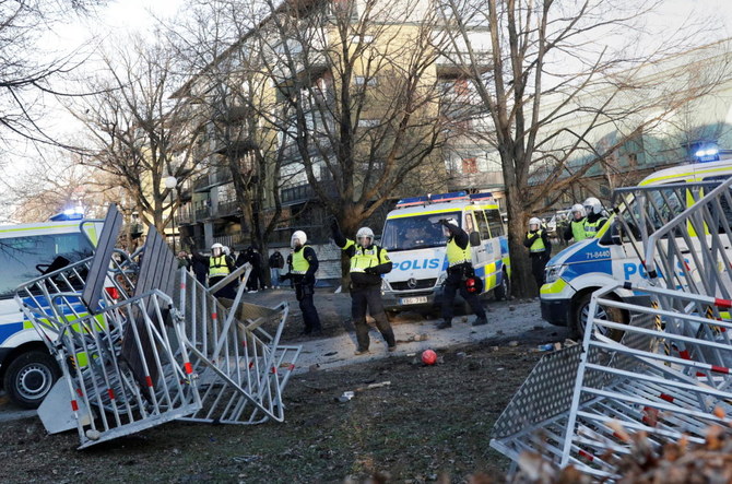 Violences en Suède après des manifestations d'extrême droite: 40 blessés