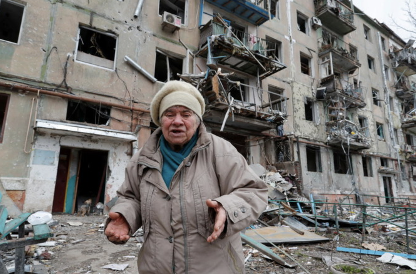 Une dizaine de frappes russes sur l'est de l'Ukraine, «nouvelle phase» de la guerre
