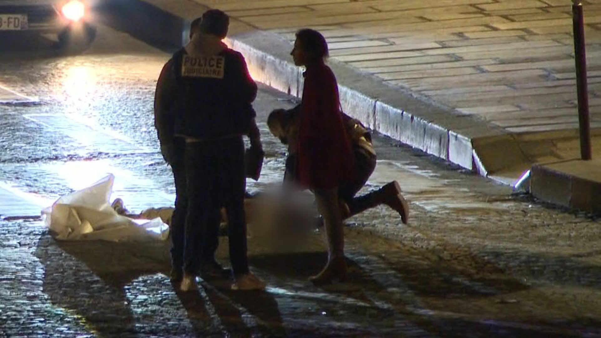 Morts sur le Pont-Neuf à Paris: le policier tireur en garde à vue à l'IGPN