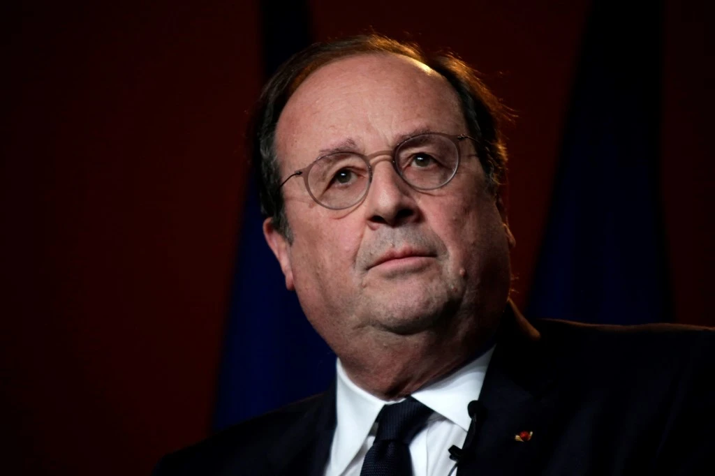 L'ancien président Francois Hollande a appelé jeudi "les Français à voter pour Emmanuel Macron" au second tour de la présidentielle le 24 avril, au nom de la "cohésion de la France" et de son "avenir européen" (AFP)