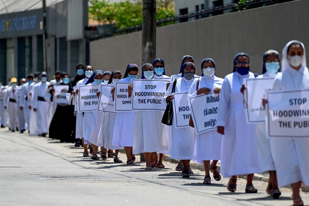 Sri Lanka: première session du parlement après la proclamation de l'état d'urgence