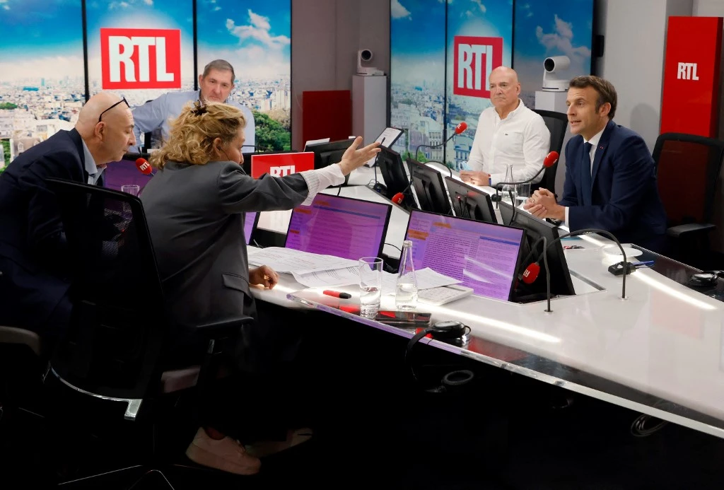 Poutine vise le Donbass pour une « victoire le 9 mai», selon Macron