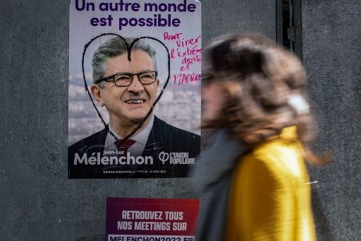Présidentielle française: pour la gauche radicale de Mélenchon, un échec au parfum de victoire
