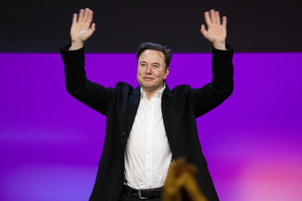 Comment Elon Musk peut encore sauver Twitter de l'extérieur