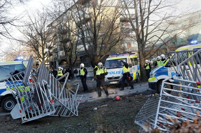Violences en Suède après des manifestations d'extrême droite: 40 blessés