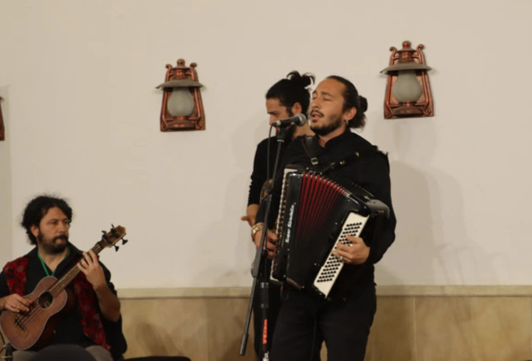 Irak: Le festival de musique traditionnelle de Mossoul ravive une scène culturelle en lambeaux